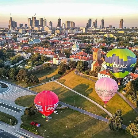 Super Red Centrum View In Town 2x Metro Fast Wifi 300 Mbs Netflix Appletv Smarttv Spotify Panorama Miasta * Varsovie